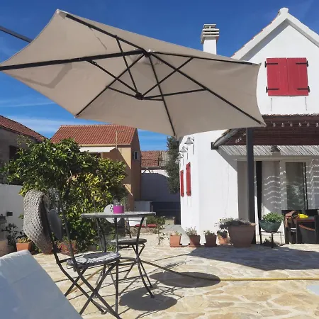 Ferienhaus Kuca Za Odmor Laurus