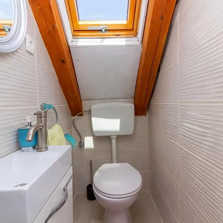 Kuca Za Odmor Laurus Ferienhaus *