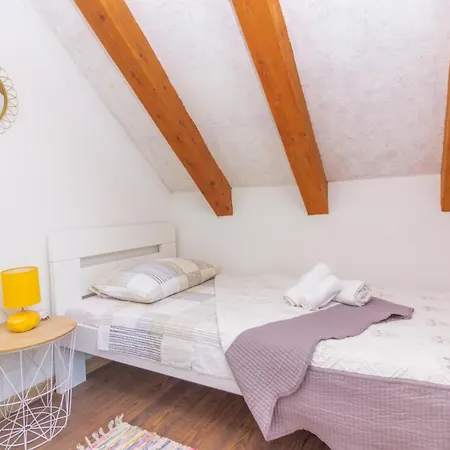 Ferienhaus Kuca Za Odmor Laurus